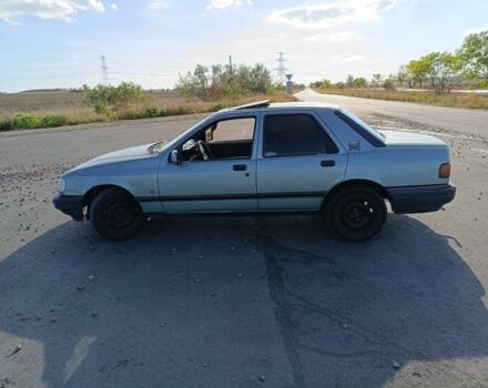 Зелений Форд Сієрра, об'ємом двигуна 2 л та пробігом 3 тис. км за 1500 $, фото 4 на Automoto.ua