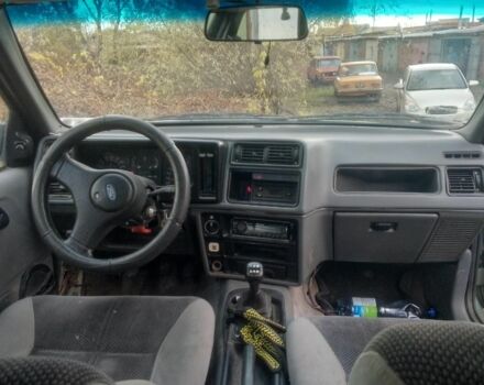 Зелений Форд Сієрра, об'ємом двигуна 1.8 л та пробігом 1 тис. км за 1300 $, фото 8 на Automoto.ua