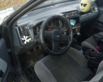 Зеленый Форд Сиерра, объемом двигателя 1.6 л и пробегом 3 тыс. км за 1200 $, фото 4 на Automoto.ua