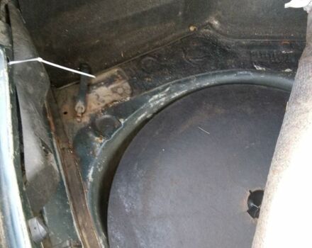 Зеленый Форд Сиерра, объемом двигателя 1.6 л и пробегом 3 тыс. км за 1200 $, фото 7 на Automoto.ua