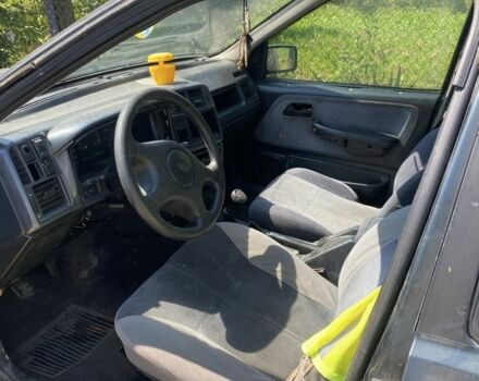 Зеленый Форд Сиерра, объемом двигателя 1.8 л и пробегом 250 тыс. км за 400 $, фото 9 на Automoto.ua