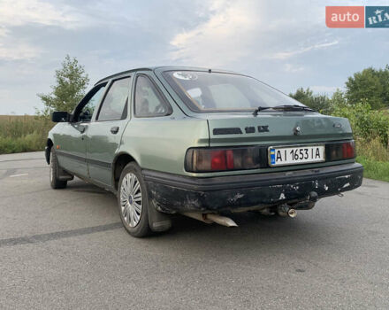 Зелений Форд Сієрра, об'ємом двигуна 1.8 л та пробігом 250 тис. км за 700 $, фото 3 на Automoto.ua