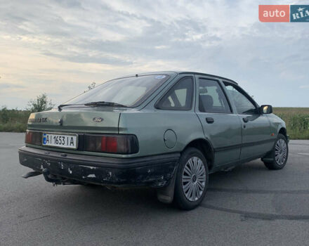 Зелений Форд Сієрра, об'ємом двигуна 1.8 л та пробігом 250 тис. км за 700 $, фото 4 на Automoto.ua
