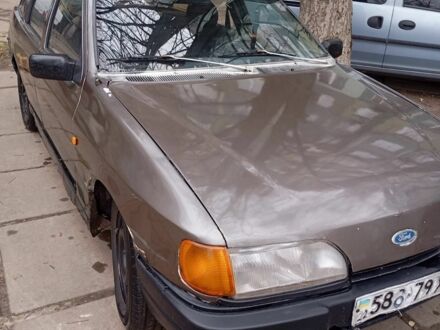 Зелений Форд Сієрра, об'ємом двигуна 0 л та пробігом 10 тис. км за 1000 $, фото 1 на Automoto.ua