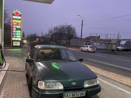 Зеленый Форд Сиерра, объемом двигателя 2 л и пробегом 189 тыс. км за 844 $, фото 1 на Automoto.ua