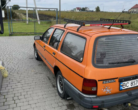 Помаранчевий Форд Сієрра, об'ємом двигуна 2 л та пробігом 100 тис. км за 1100 $, фото 5 на Automoto.ua