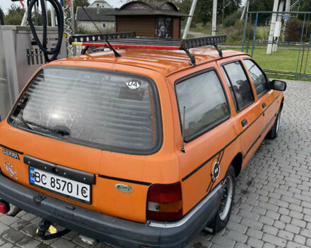 Помаранчевий Форд Сієрра, об'ємом двигуна 2 л та пробігом 100 тис. км за 1100 $, фото 3 на Automoto.ua