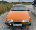 Помаранчевий Форд Сієрра, об'ємом двигуна 2 л та пробігом 100 тис. км за 1100 $, фото 1 на Automoto.ua