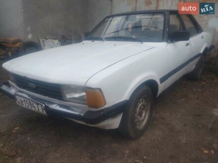 Белый Форд Таунус, объемом двигателя 1.6 л и пробегом 105 тыс. км за 1100 $, фото 1 на Automoto.ua