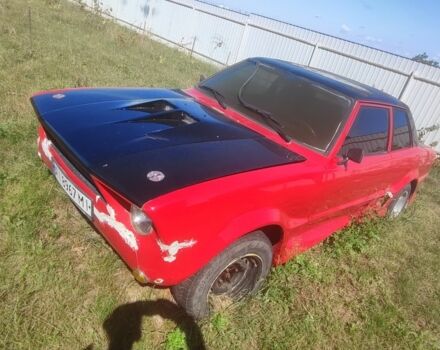 Красный Форд Таунус, объемом двигателя 2 л и пробегом 150 тыс. км за 3000 $, фото 1 на Automoto.ua