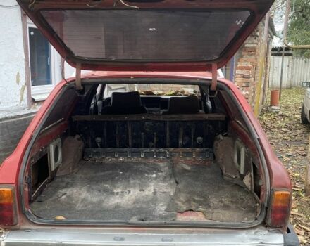 Форд Таунус 1981 в Лубнах на Automoto.ua Красный Форд Таунус, объемом двигателя 2 л и пробегом 250 тыс. км за 500 $, фото 5 на Automoto.ua