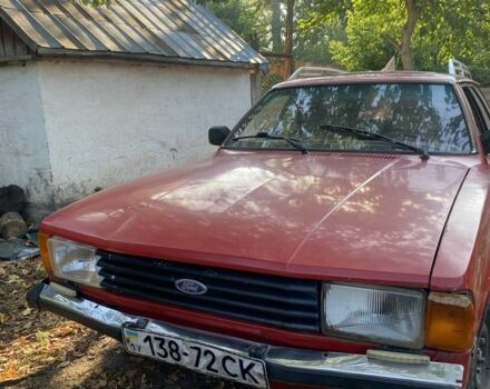 Форд Таунус 1981 в Лубнах на Automoto.ua Красный Форд Таунус, объемом двигателя 2 л и пробегом 250 тыс. км за 500 $, фото 1 на Automoto.ua