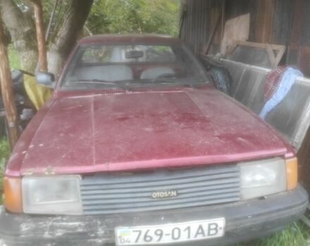 Красный Форд Таунус, объемом двигателя 2 л и пробегом 1000 тыс. км за 1150 $, фото 1 на Automoto.ua