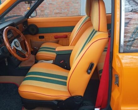 Желтый Форд Таунус, объемом двигателя 1.6 л и пробегом 10 тыс. км за 8340 $, фото 2 на Automoto.ua