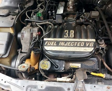 Сірий Форд Таунус, об'ємом двигуна 3.8 л та пробігом 400 тис. км за 3000 $, фото 4 на Automoto.ua