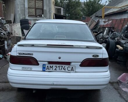 Білий Форд Taurus, об'ємом двигуна 3 л та пробігом 100 тис. км за 1150 $, фото 3 на Automoto.ua