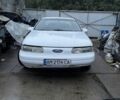 Білий Форд Taurus, об'ємом двигуна 3 л та пробігом 100 тис. км за 1150 $, фото 1 на Automoto.ua