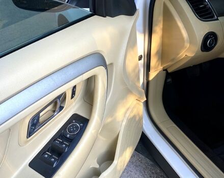 Білий Форд Taurus, об'ємом двигуна 3.5 л та пробігом 133 тис. км за 8950 $, фото 6 на Automoto.ua