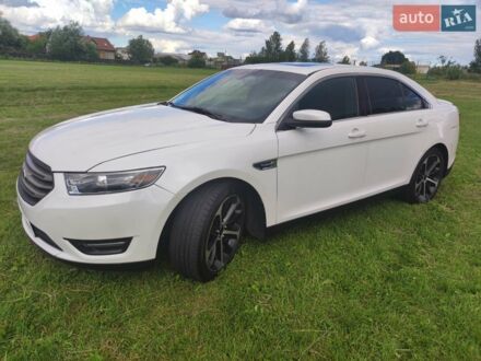 Білий Форд Taurus, об'ємом двигуна 3.5 л та пробігом 140 тис. км за 14000 $, фото 1 на Automoto.ua