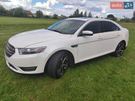 Білий Форд Taurus, об'ємом двигуна 3.5 л та пробігом 137 тис. км за 14700 $, фото 1 на Automoto.ua
