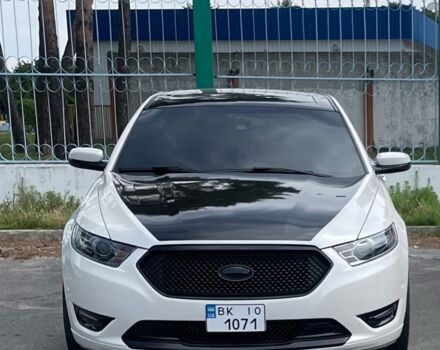 Белый Форд Таурус, объемом двигателя 3.5 л и пробегом 138 тыс. км за 18500 $, фото 1 на Automoto.ua