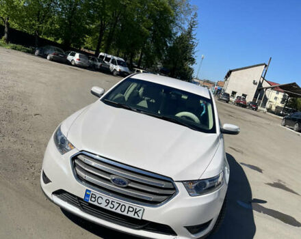 Белый Форд Таурус, объемом двигателя 3.5 л и пробегом 96 тыс. км за 12700 $, фото 1 на Automoto.ua