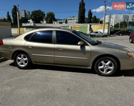 Бежевий Форд Taurus, об'ємом двигуна 3 л та пробігом 275 тис. км за 3399 $, фото 3 на Automoto.ua