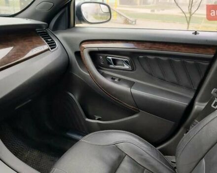 Форд Таурус 2016 в Львове на Automoto.ua Черный Форд Таурус, объемом двигателя 3.5 л и пробегом 89 тыс. км за 11500 $, фото 22 на Automoto.ua