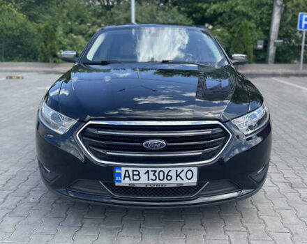 Черный Форд Таурус, объемом двигателя 3.5 л и пробегом 143 тыс. км за 10400 $, фото 3 на Automoto.ua