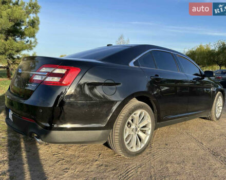 Чорний Форд Taurus, об'ємом двигуна 3.5 л та пробігом 135 тис. км за 12700 $, фото 4 на Automoto.ua