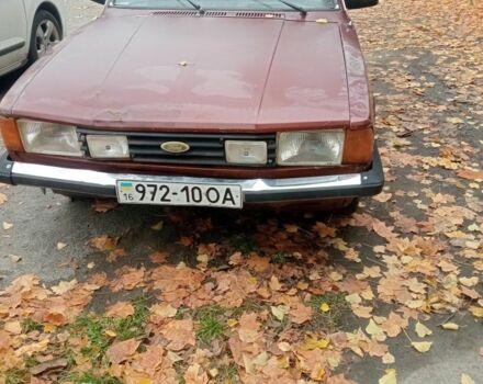 Форд Таурус 1981 в Гоще на Automoto.ua Красный Форд Таурус, объемом двигателя 2 л и пробегом 300 тыс. км за 453 $, фото 2 на Automoto.ua