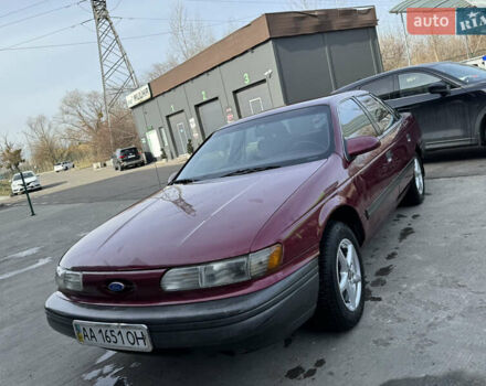 Червоний Форд Taurus, об'ємом двигуна 3 л та пробігом 302 тис. км за 2100 $, фото 1 на Automoto.ua