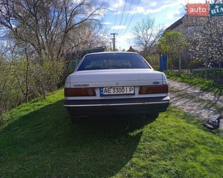 Сірий Форд Taurus, об'ємом двигуна 2 л та пробігом 300 тис. км за 2000 $, фото 4 на Automoto.ua