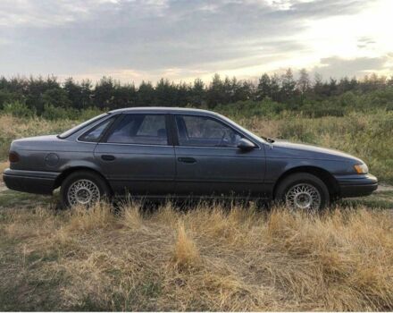 Серый Форд Таурус, объемом двигателя 3 л и пробегом 50 тыс. км за 1200 $, фото 5 на Automoto.ua