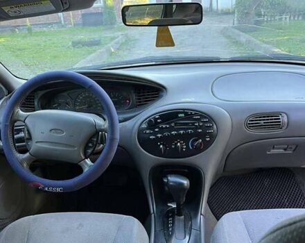 Серый Форд Таурус, объемом двигателя 2.93 л и пробегом 200 тыс. км за 2999 $, фото 19 на Automoto.ua