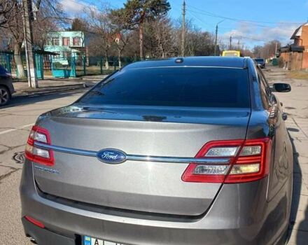 Серый Форд Таурус, объемом двигателя 3.5 л и пробегом 225 тыс. км за 8500 $, фото 2 на Automoto.ua