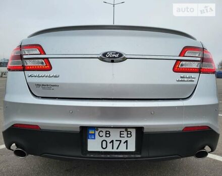 Сірий Форд Taurus, об'ємом двигуна 3.5 л та пробігом 100 тис. км за 13400 $, фото 9 на Automoto.ua