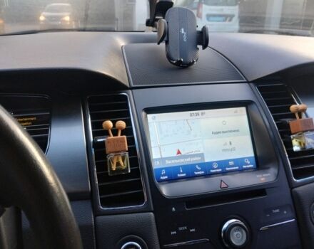 Серый Форд Таурус, объемом двигателя 3.5 л и пробегом 154 тыс. км за 10800 $, фото 5 на Automoto.ua