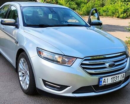 Серый Форд Таурус, объемом двигателя 3.5 л и пробегом 109 тыс. км за 16800 $, фото 1 на Automoto.ua