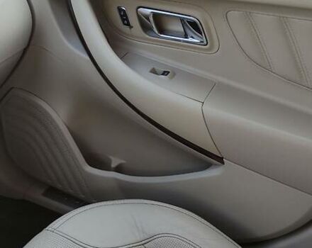 Серый Форд Таурус, объемом двигателя 3.5 л и пробегом 109 тыс. км за 16800 $, фото 21 на Automoto.ua