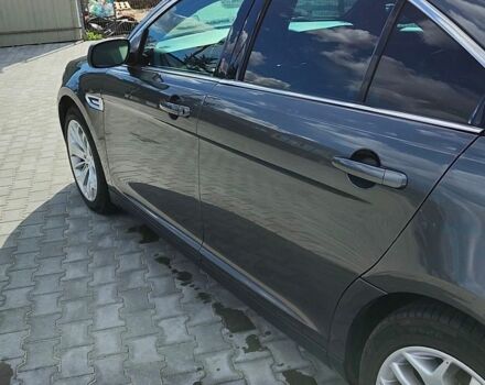 Сірий Форд Taurus, об'ємом двигуна 3.5 л та пробігом 91 тис. км за 14900 $, фото 28 на Automoto.ua