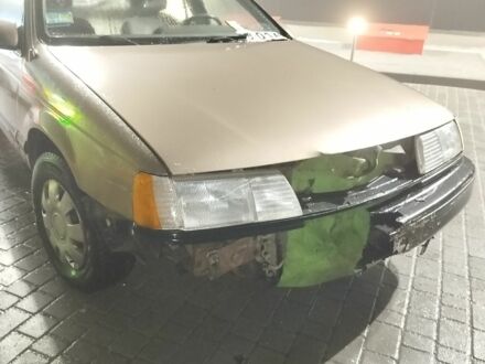 Сірий Форд Taurus, об'ємом двигуна 3 л та пробігом 210 тис. км за 21000 $, фото 1 на Automoto.ua