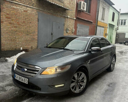 Сірий Форд Taurus, об'ємом двигуна 3.5 л та пробігом 277 тис. км за 5500 $, фото 1 на Automoto.ua
