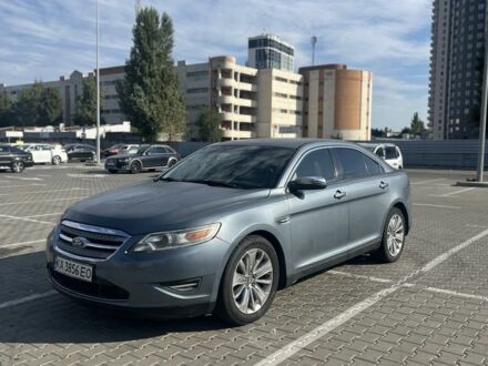 Сірий Форд Taurus, об'ємом двигуна 3.5 л та пробігом 270 тис. км за 6850 $, фото 1 на Automoto.ua