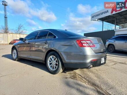 Сірий Форд Taurus, об'ємом двигуна 3.5 л та пробігом 225 тис. км за 8000 $, фото 1 на Automoto.ua