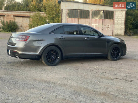 Форд Таурус 2015 в Пирятине на Automoto.ua Серый Форд Таурус, объемом двигателя 3.5 л и пробегом 151 тыс. км за 9800 $, фото 1 на Automoto.ua
