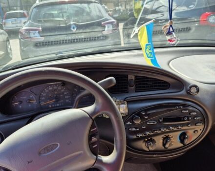 Зелений Форд Taurus, об'ємом двигуна 3 л та пробігом 270 тис. км за 1500 $, фото 10 на Automoto.ua