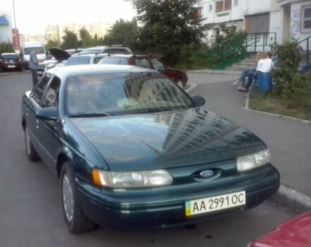 Зелений Форд Taurus, об'ємом двигуна 3 л та пробігом 320 тис. км за 1200 $, фото 1 на Automoto.ua
