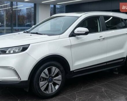 Белый Форд Территори, объемом двигателя 0 л и пробегом 50 тыс. км за 18499 $, фото 1 на Automoto.ua