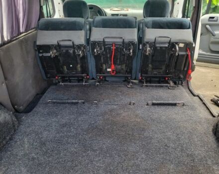 Форд Турнео Коннект 2003 в Харькове на Automoto.ua Белый Форд Турнео Коннект, объемом двигателя 1.8 л и пробегом 329 тыс. км за 3200 $, фото 6 на Automoto.ua